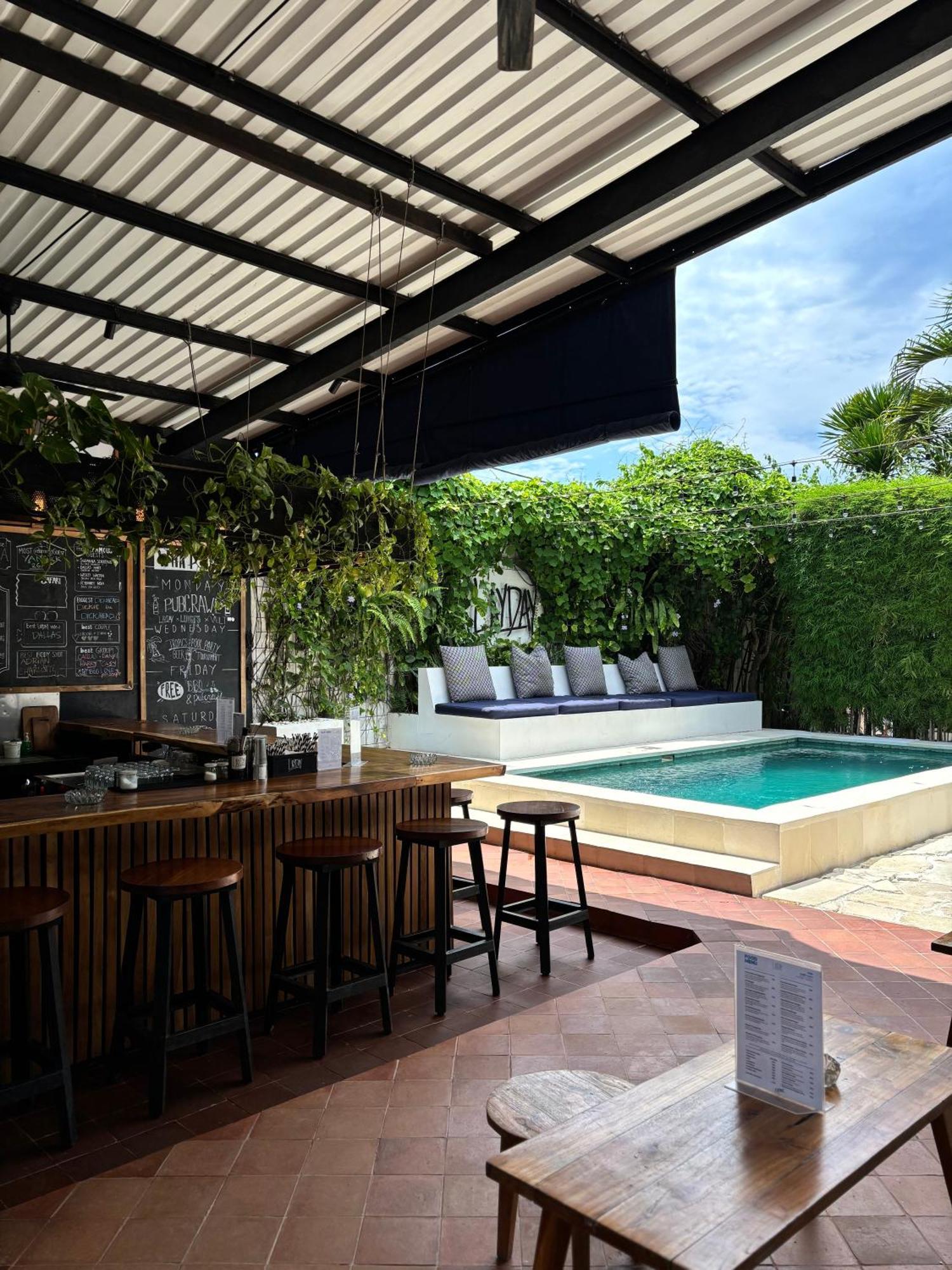 Lay Day Hostel Canggu Exterior photo